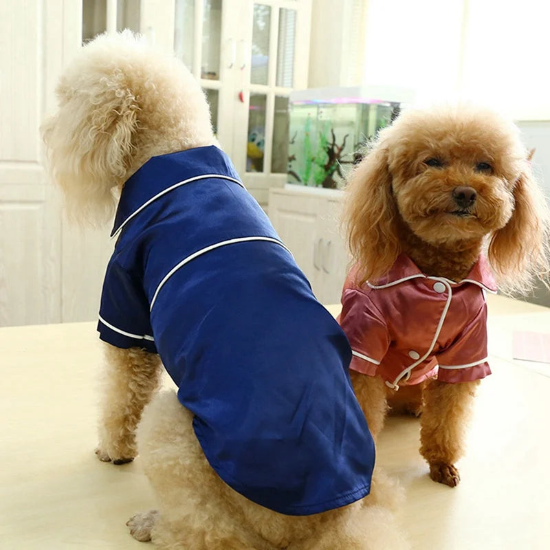 Luxuriöser Pyjama-Mantel für Haustiere